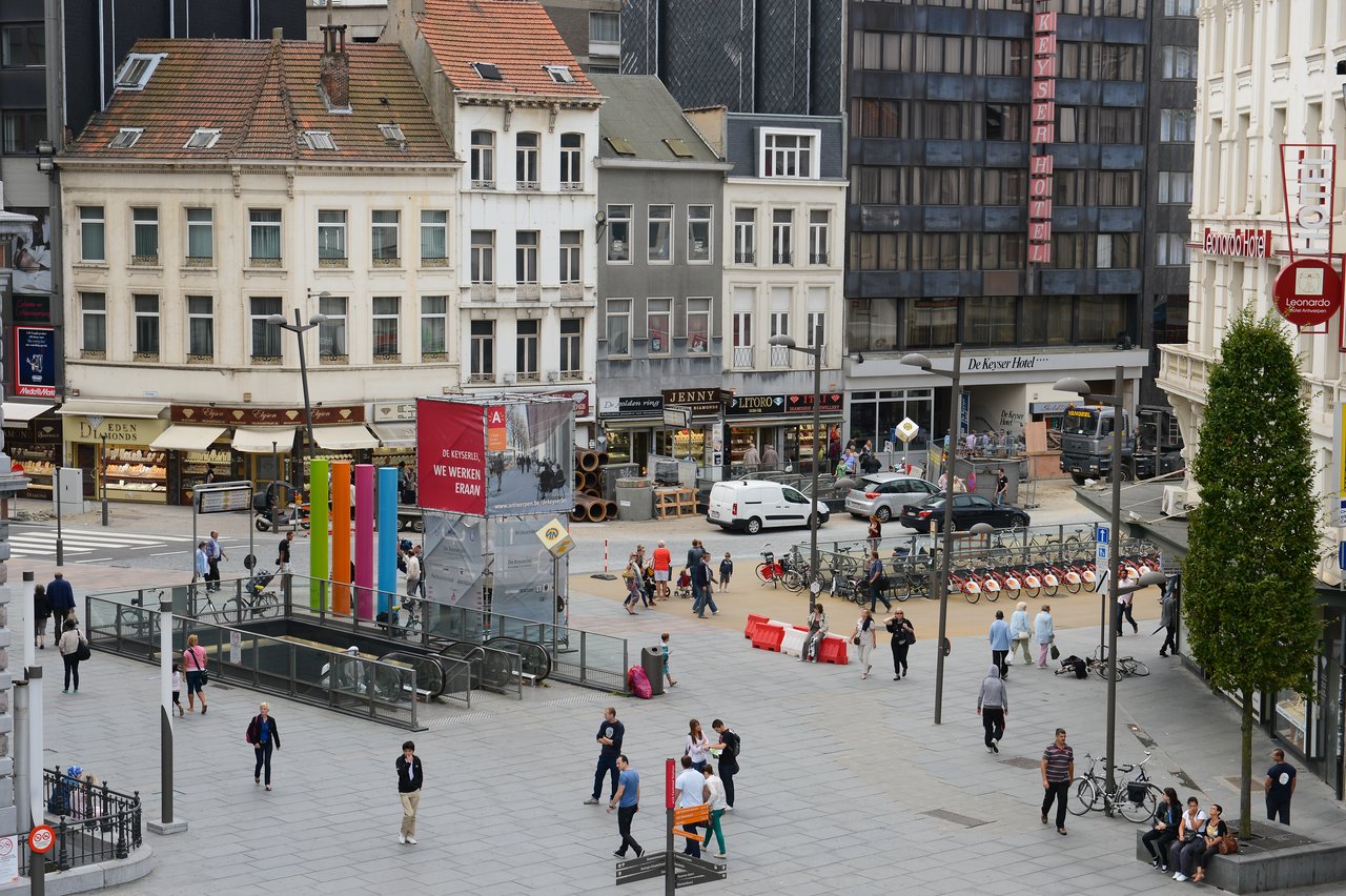 There is no Ferris wheel in this image.