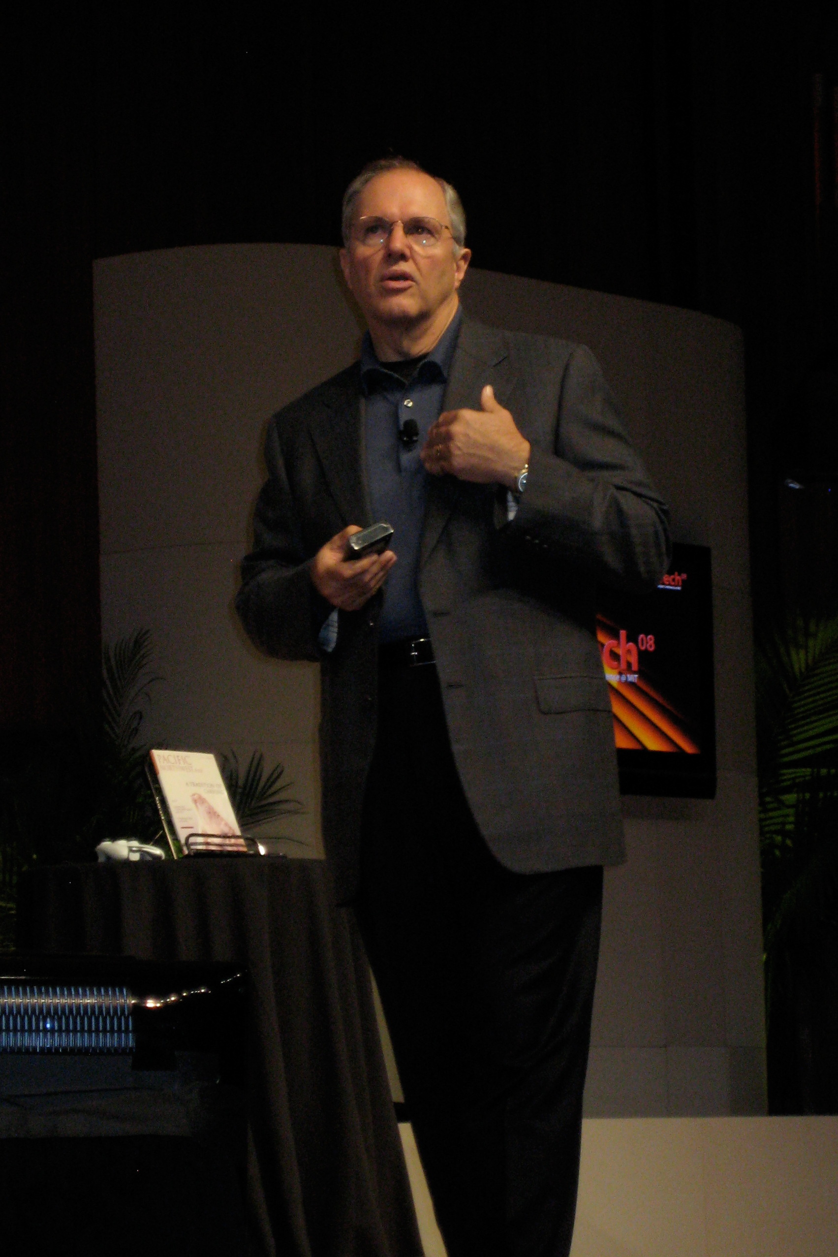 Craig Mundie, Microsoft's Chief Research and Strategy Officer, speaks on stage at EmTech 2008.
