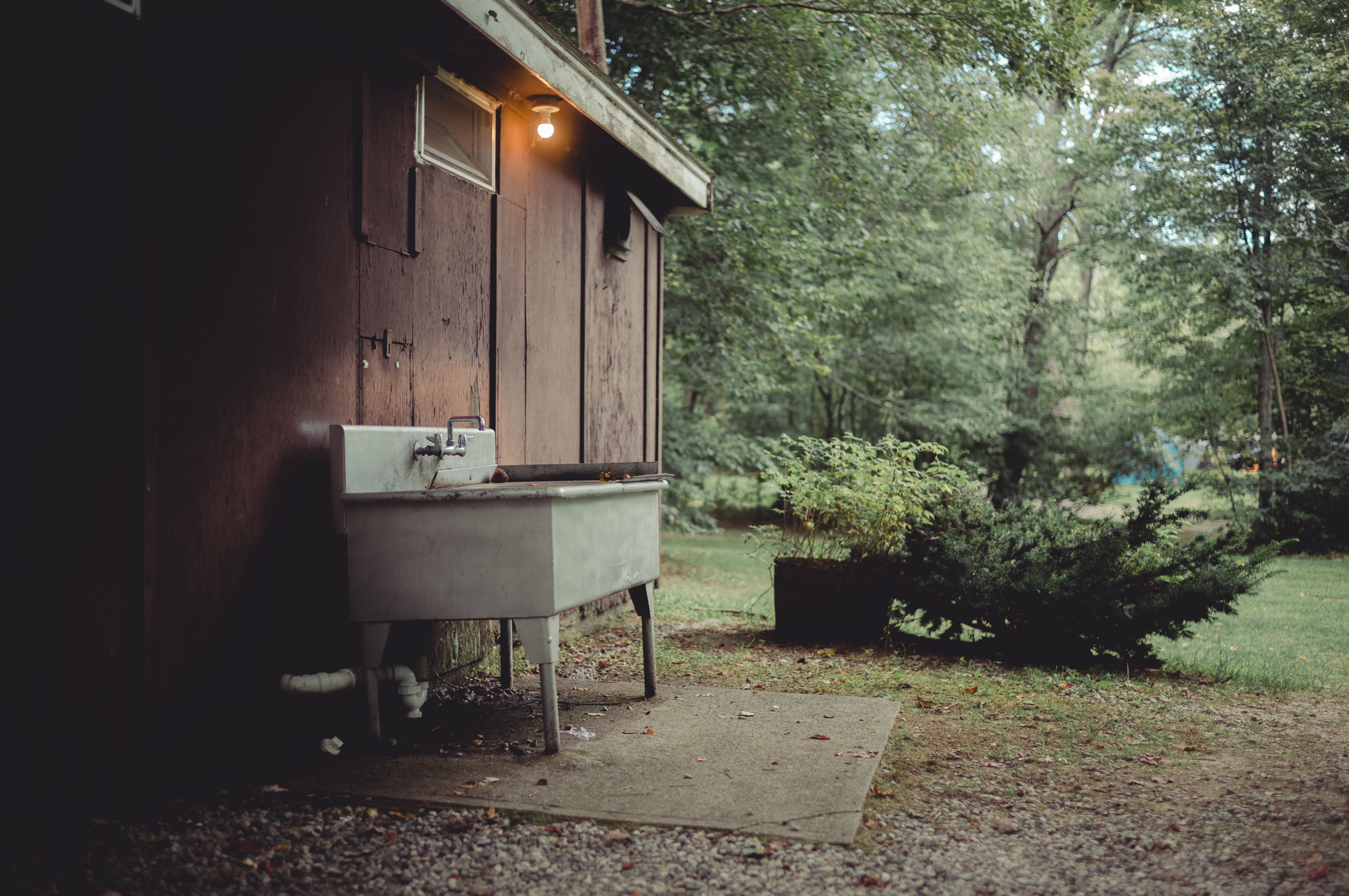 Dish washing station